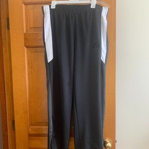 MEN'S NIKE TRACK PANTS SIZE XL